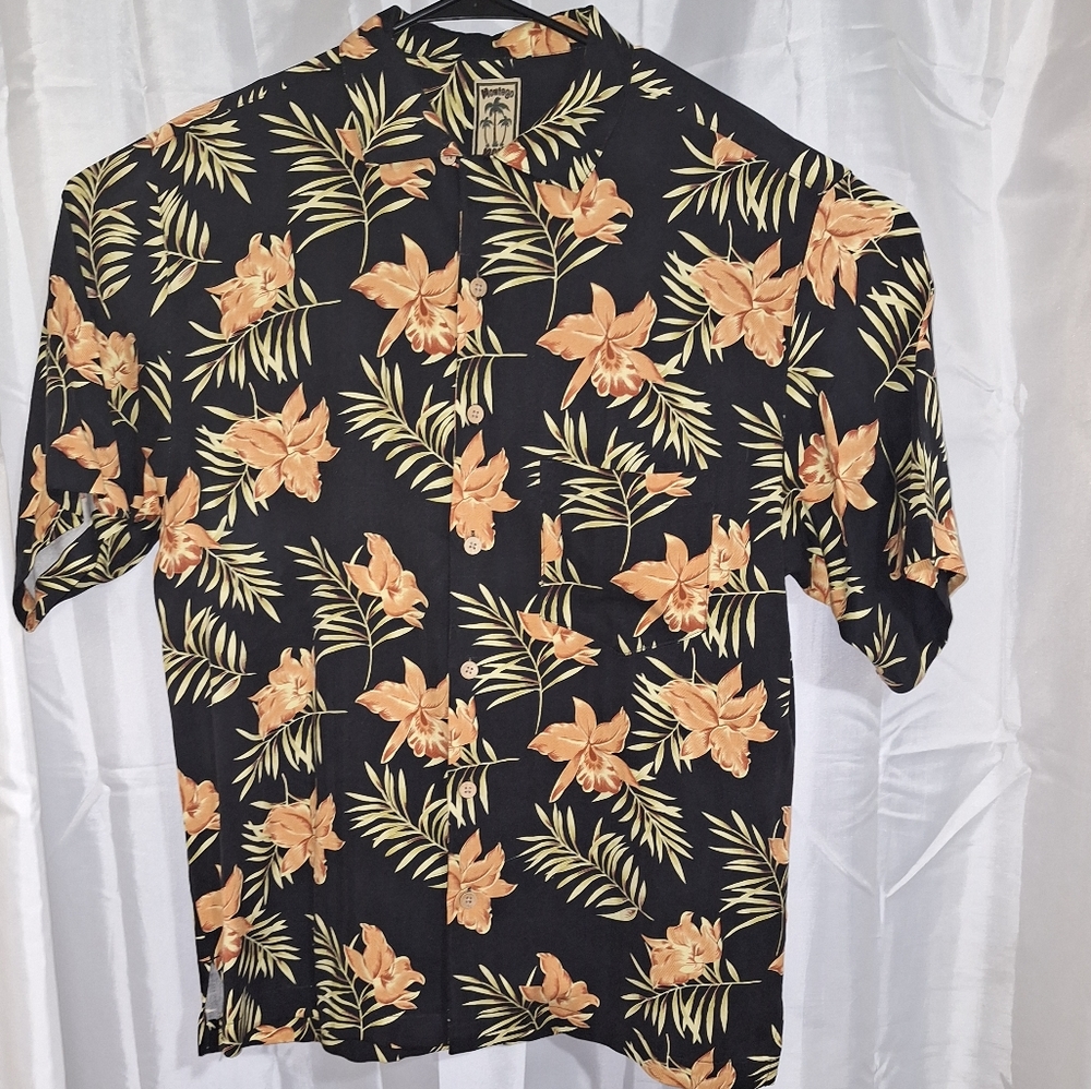Montego Non Hawaiian Men's Short Sleeve Button Up Shirt Size M Floral 100% Silk